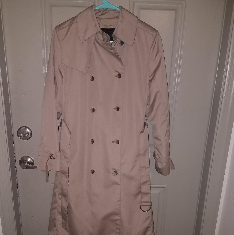 Ladies london fog trench coat size 8